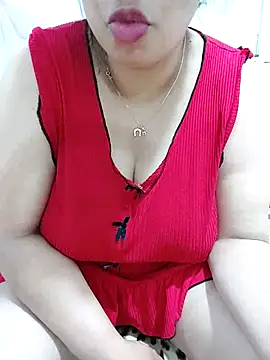 Snapshot of rousaa chatting on May 30, 2026, 9:34 pm rousaa online show from May 30, 2026, 9:34 pm