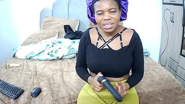 CharlotteXXX online show from October 20, 2025, 11:32 am