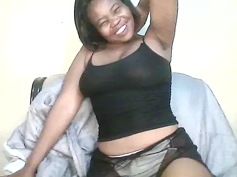 CharlotteXXX online show from April 22, 2026, 10:33 pm