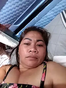 sexybitch 02 online show from March 24, 2026, 11:59 am