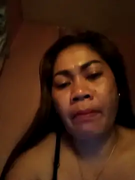 sexybitch 02 online show from April 19, 2026, 1:32 pm