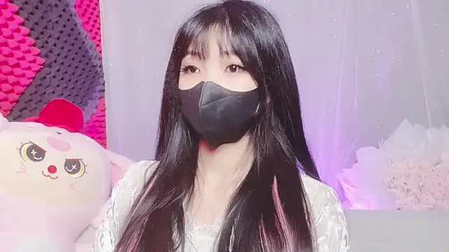 kemybaby online show from November 28, 2025, 10:34 pm