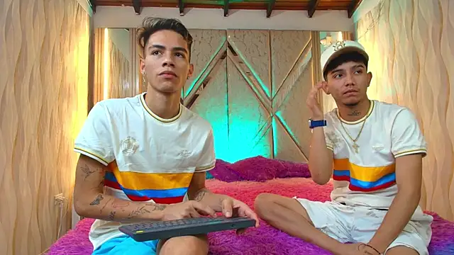 The slim boyss3 online show from October 12, 2025, 1:43 pm