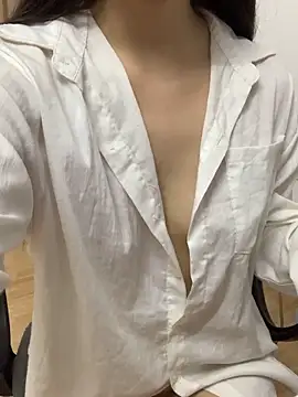 Keysha8386 online show from October 14, 2025, 9:59 pm