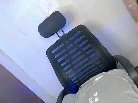 Ur kathelena online show from March 10, 2026, 4:50 am