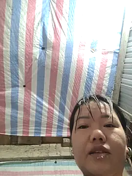 Many lize online show from October 21, 2025, 10:43 pm