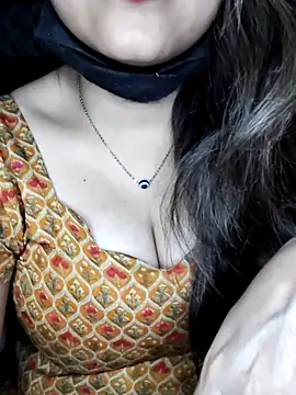 Horny Shalu online show from March 13, 2026, 6:42 am