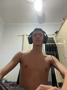 safadezanunes2 online show from March 29, 2026, 10:21 pm