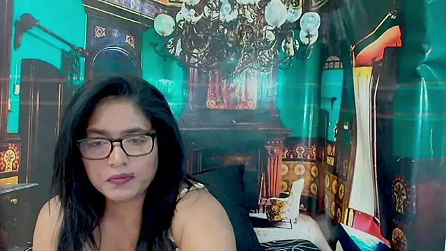 Snapshot of IndiaBlackPanther chatting on July 6, 2026, 6:10 pm IndiaBlackPanther online show from July 6, 2026, 6:10 pm