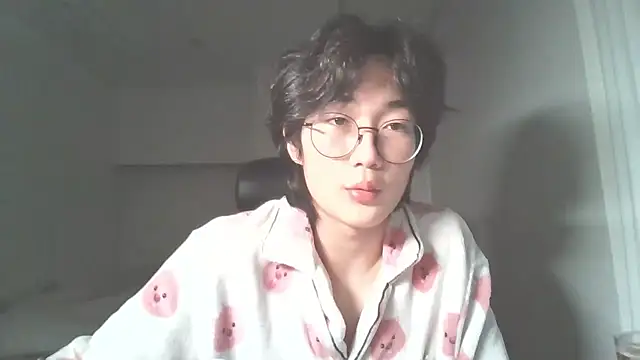 imurboy online show from October 13, 2025, 5:24 pm