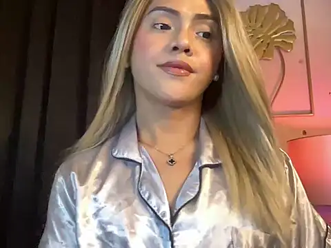 calimonroe online show from March 19, 2026, 8:18 am