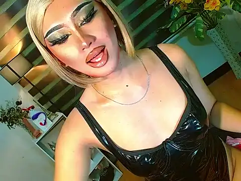 Queen yasii 88 online show from April 19, 2026, 1:54 pm