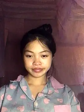 Thy00   online show from October 8, 2025, 3:42 pm