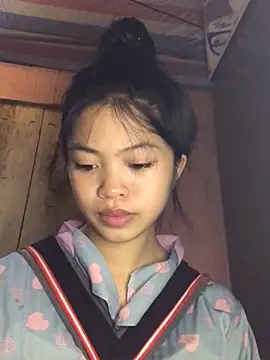 Thy00   online show from October 13, 2025, 2:44 am