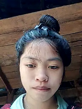 Thy00   online show from November 30, 2025, 2:48 am