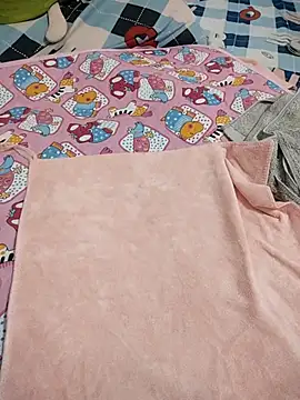 Yina219 online show from October 5, 2025, 10:57 am