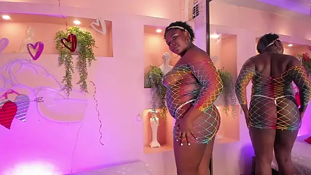 NanyMoreno online show from February 12, 2026, 8:15 pm