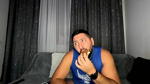 Gold Alpha Boy online show from September 21, 2025, 5:14 pm