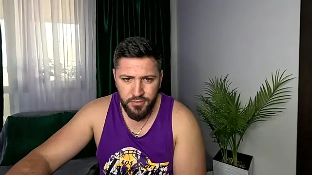 Gold Alpha Boy online show from May 8, 2026, 2:44 pm