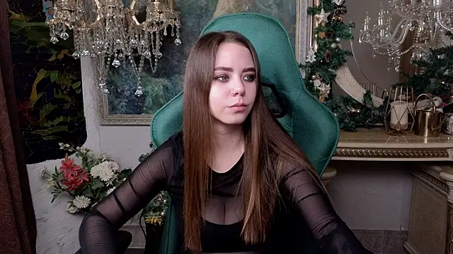 IvoryWood  online show from December 4, 2025, 10:57 am