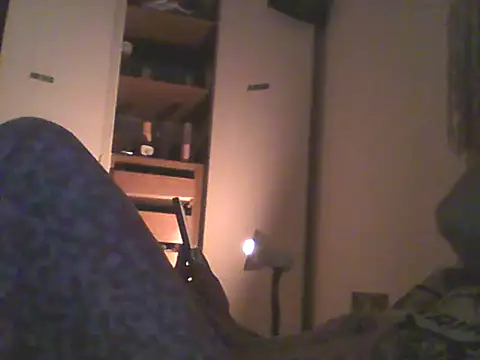 Snapshot of Bebita-zmp chatting on June 11, 2026, 12:32 am Bebita-zmp online show from June 11, 2026, 12:32 am