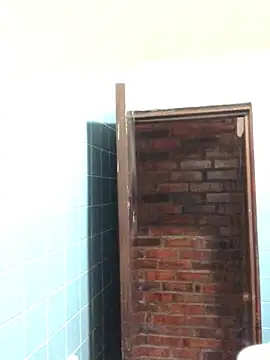 Luxx 14 online show from October 25, 2025, 6:02 pm