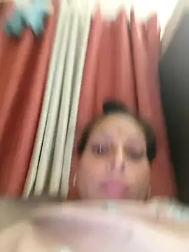 ISHANI-SINGH online show from November 8, 2025, 3:01 pm