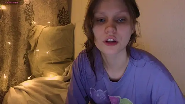 Lunliss online show from February 13, 2026, 10:06 pm