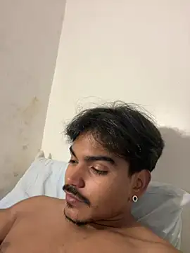 Snapshot of pretoboom14 chatting on March 29, 2026, 8:42 pm pretoboom14 online show from March 29, 2026, 8:42 pm