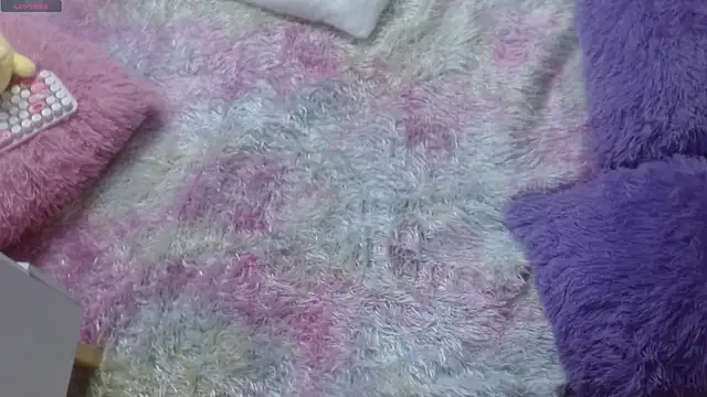 Giaa rossi online show from September 30, 2025, 2:11 pm