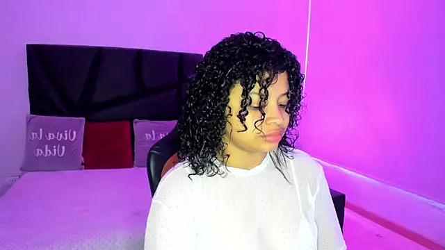 Dakota Mars online show from September 26, 2025, 12:09 pm