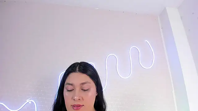 Snapshot of missweetpeach chatting on November 9, 2025, 5:33 pm missweetpeach online show from November 9, 2025, 5:33 pm