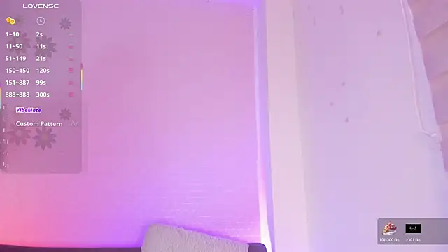 Snapshot of missweetpeach chatting on November 17, 2025, 10:15 pm missweetpeach online show from November 17, 2025, 10:15 pm