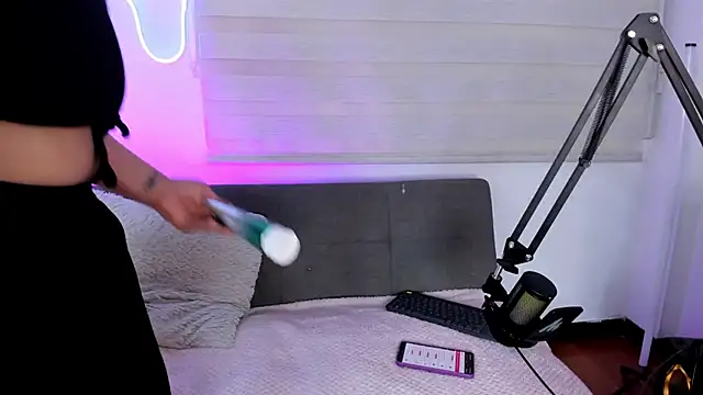 Snapshot of missweetpeach chatting on January 13, 2026, 1:00 am missweetpeach online show from January 13, 2026, 1:00 am