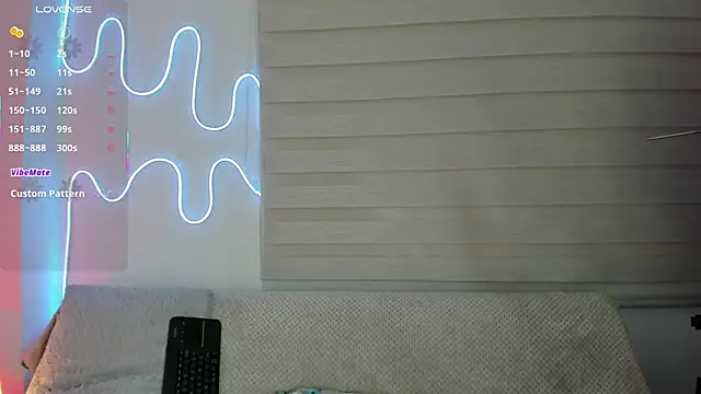 Snapshot of missweetpeach chatting on February 12, 2026, 1:11 am missweetpeach online show from February 12, 2026, 1:11 am