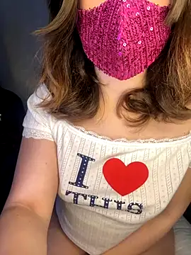 Elina-Marina online show from November 18, 2025, 10:31 am