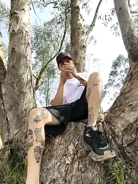 Thomasjons  online show from January 19, 2026, 3:27 pm