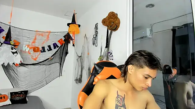 kenshi roa online show from November 9, 2025, 2:54 am