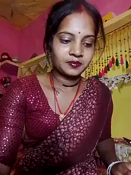 Hot bbbb online show from April 7, 2026, 4:18 pm