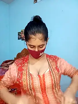 Cute Faria online show from September 12, 2025, 2:39 pm