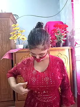 Cute Faria online show from September 18, 2025, 9:33 am