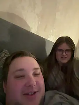 CurvyPaar2 online show from February 17, 2026, 6:14 pm