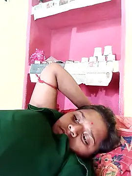 Hot crety online show from April 15, 2026, 6:53 am