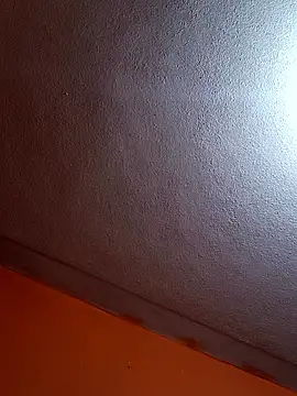 Xhimo5 online show from October 2, 2025, 6:53 am