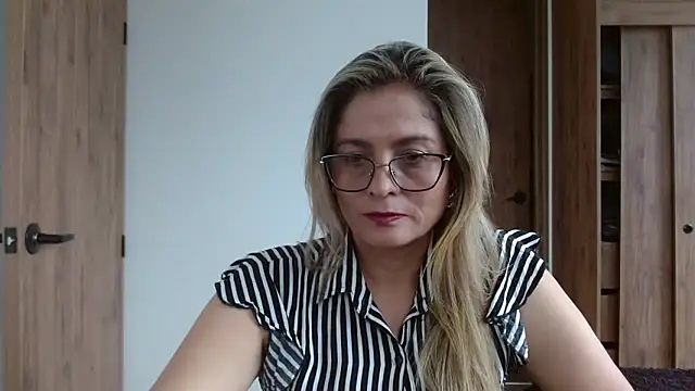 linda-mature43 online show from October 23, 2025, 5:23 pm