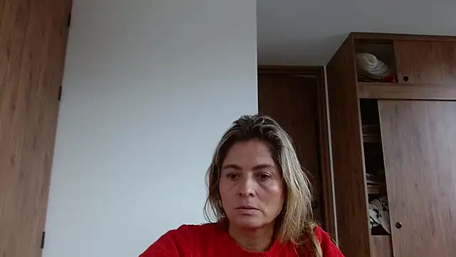 linda-mature43 online show from November 25, 2025, 3:01 pm