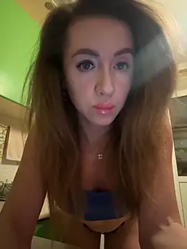 MarinaDiva11 74 online show from October 15, 2025, 7:47 pm