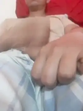 Snapshot of Franswat95 chatting on November 15, 2025, 8:16 pm Franswat95 online show from November 15, 2025, 8:16 pm