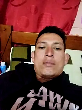 Snapshot of Franswat95 chatting on March 29, 2026, 3:17 am Franswat95 online show from March 29, 2026, 3:17 am