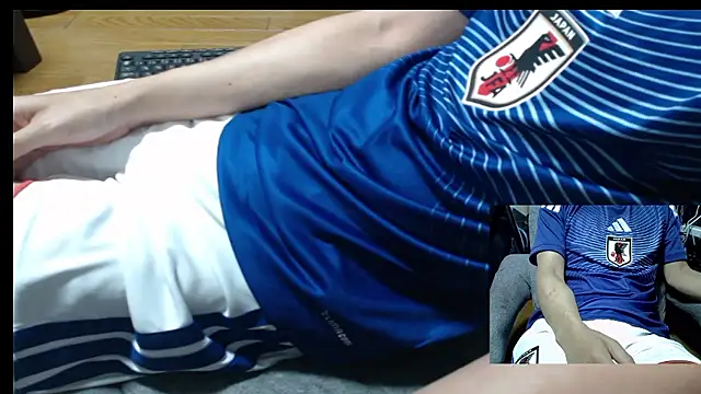 Snapshot of Yasu2000 chatting on June 28, 2026, 1:44 am Yasu2000 online show from June 28, 2026, 1:44 am